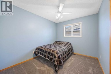 118 Lakeview Shores Chestermere Alberta photo 26