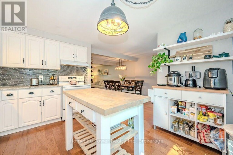 40 FERMAN DRIVE, Guelph (Willow West/Sugarbush/West Acres), Ontario, N1H7E1