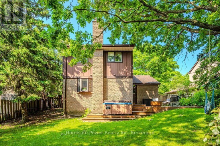 40 FERMAN DRIVE, Guelph (Willow West/Sugarbush/West Acres), Ontario, N1H7E1