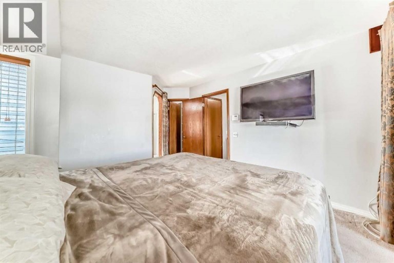 207 Eldorado Close NE, Calgary, Alberta, T1Y6T5