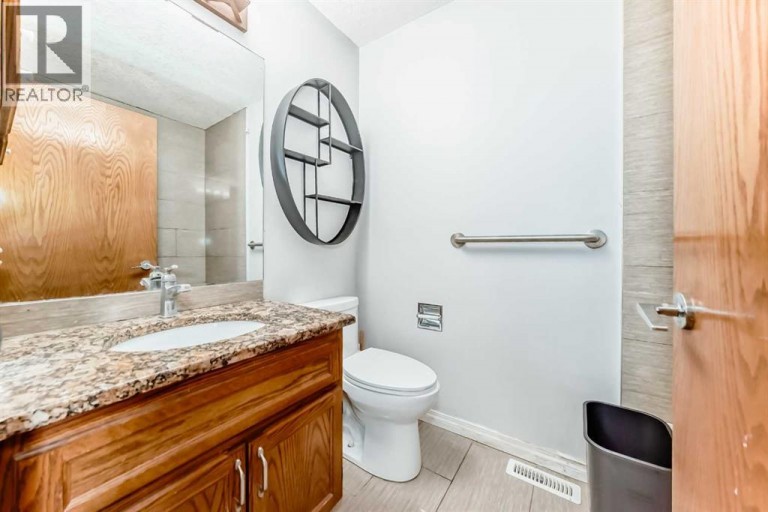 207 Eldorado Close NE, Calgary, Alberta, T1Y6T5