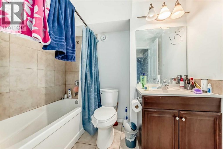 207 Eldorado Close NE, Calgary, Alberta, T1Y6T5