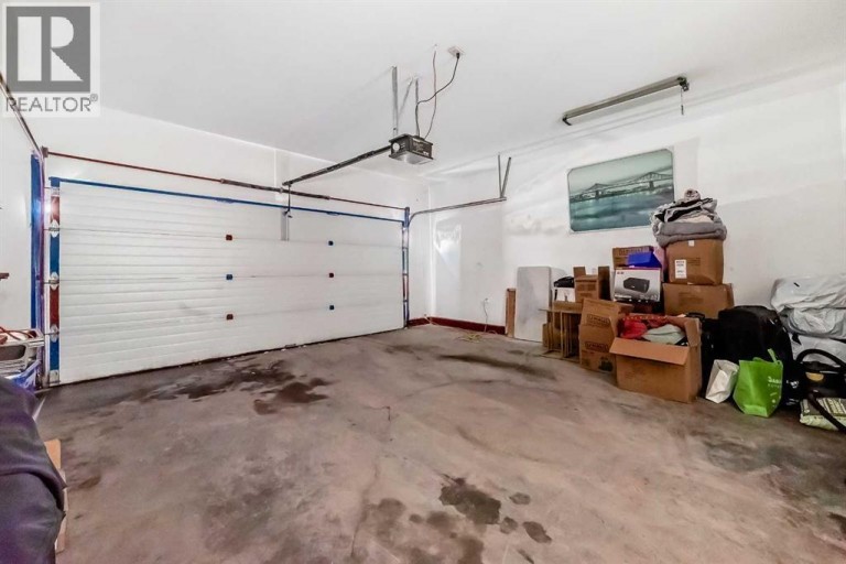 207 Eldorado Close NE, Calgary, Alberta, T1Y6T5