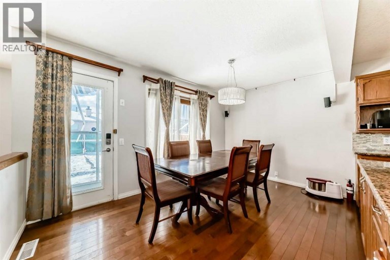 207 Eldorado Close NE, Calgary, Alberta, T1Y6T5