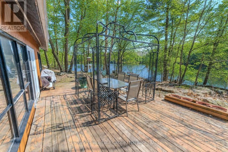 2238 LITTLE LONG LAKE ROAD, Frontenac (Frontenac South), Ontario, K0H2T0