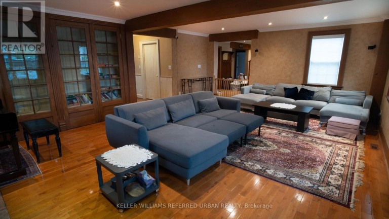 1211 PHARMACY AVENUE, Toronto (Wexford-Maryvale), Ontario, M1R2H8