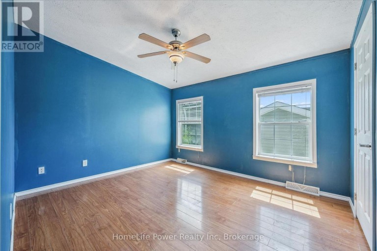 20 ELM STREET, Puslinch, Ontario, N0B2J0