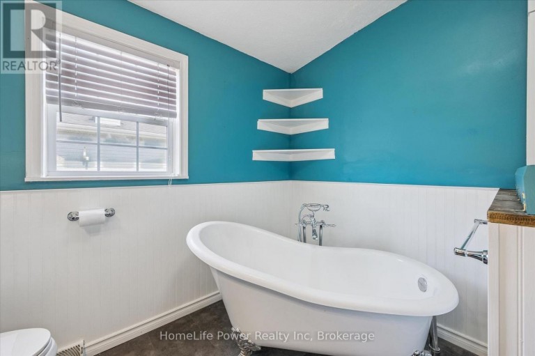 20 ELM STREET, Puslinch, Ontario, N0B2J0