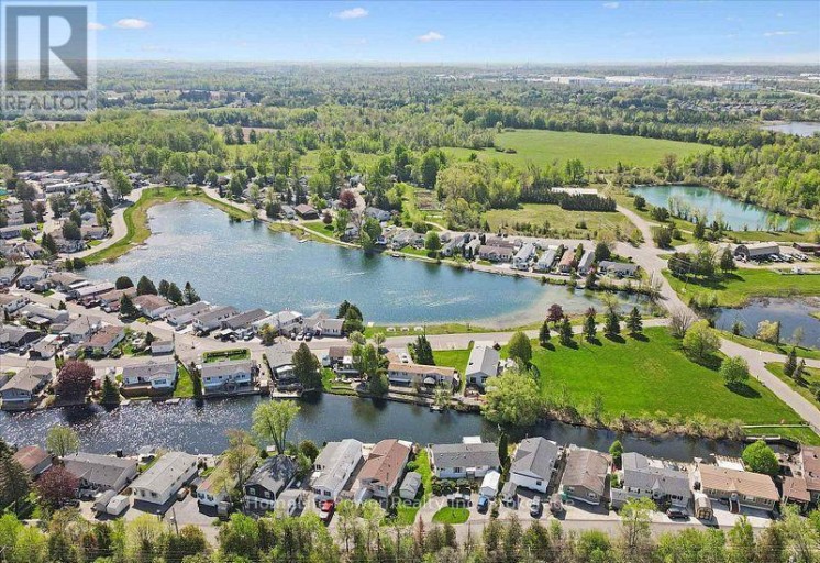 20 ELM STREET, Puslinch, Ontario, N0B2J0