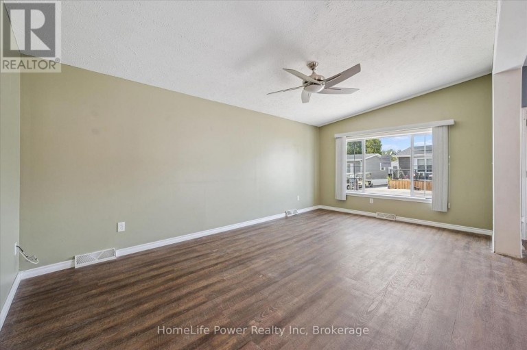 20 ELM STREET, Puslinch, Ontario, N0B2J0