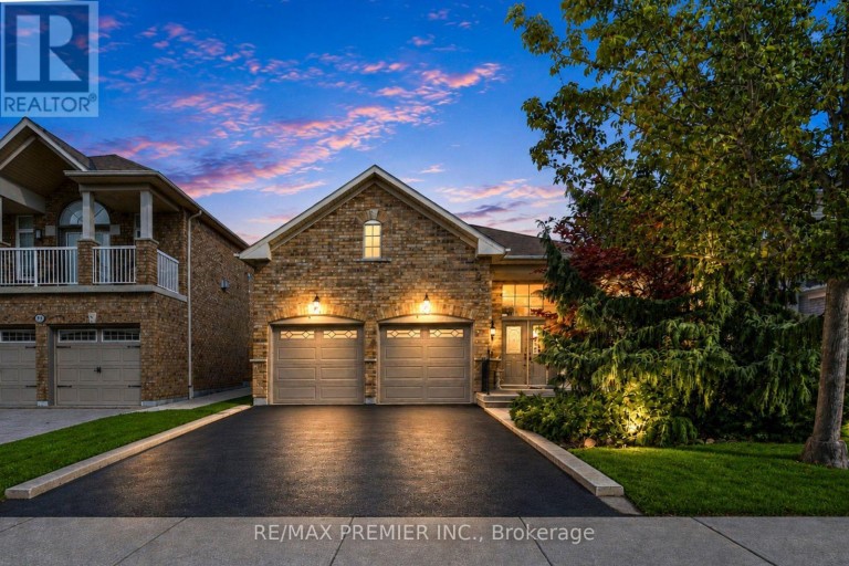 146 SOUTH BELAIR DRIVE, Vaughan (Sonoma Heights), Ontario, L4H2N5