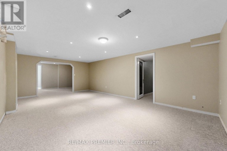 146 SOUTH BELAIR DRIVE, Vaughan (Sonoma Heights), Ontario, L4H2N5