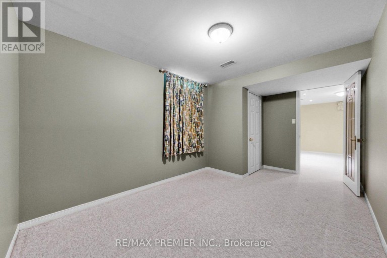 146 SOUTH BELAIR DRIVE, Vaughan (Sonoma Heights), Ontario, L4H2N5