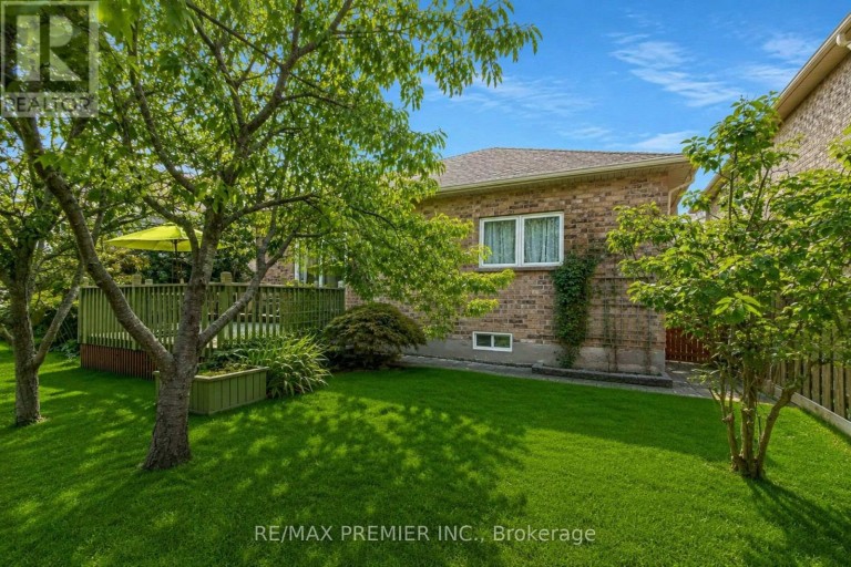 146 SOUTH BELAIR DRIVE, Vaughan (Sonoma Heights), Ontario, L4H2N5