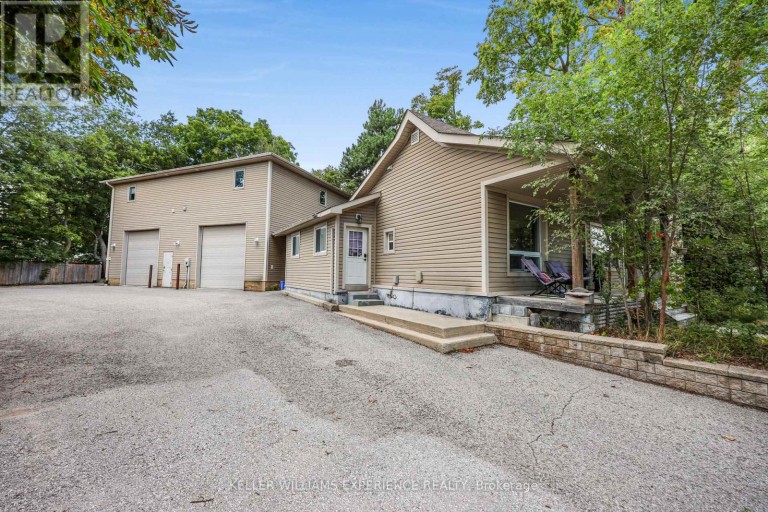 19 CENTRE STREET, Barrie (Allandale), Ontario, L4N3L3