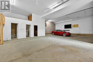 19 CENTRE STREET Barrie (Allandale) Ontario photo 16