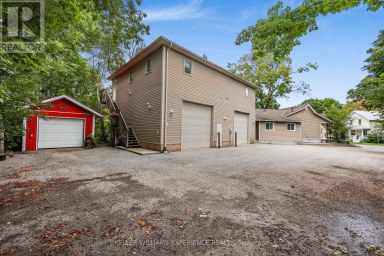 19 CENTRE STREET Barrie (Allandale) Ontario photo 44
