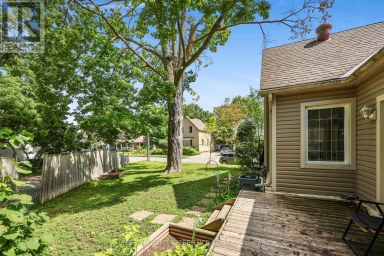 19 CENTRE STREET Barrie (Allandale) Ontario photo 49