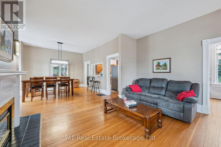 125 ELORA STREET S, Minto, Ontario, N0G1Z0