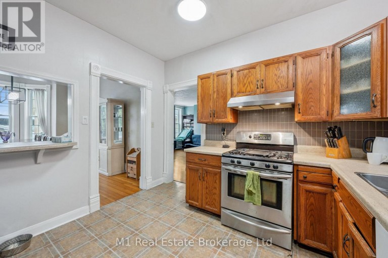 125 ELORA STREET S, Minto, Ontario, N0G1Z0