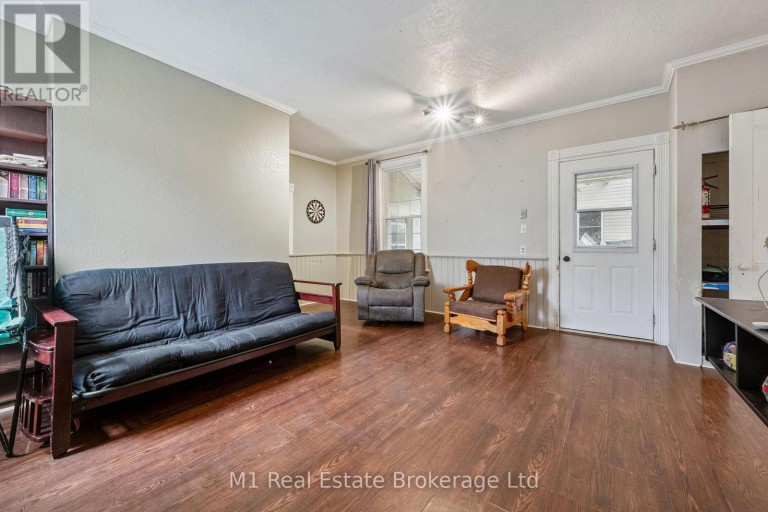 125 ELORA STREET S, Minto, Ontario, N0G1Z0