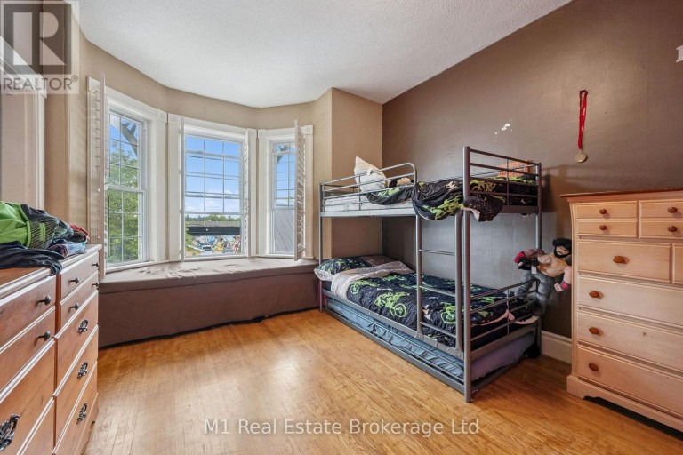 125 ELORA STREET S, Minto, Ontario, N0G1Z0