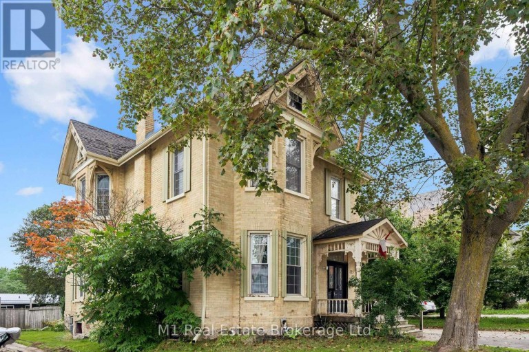 125 ELORA STREET S, Minto, Ontario, N0G1Z0