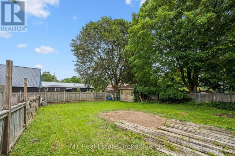 125 ELORA STREET S, Minto, Ontario, N0G1Z0