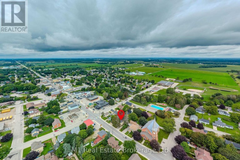 125 ELORA STREET S, Minto, Ontario, N0G1Z0