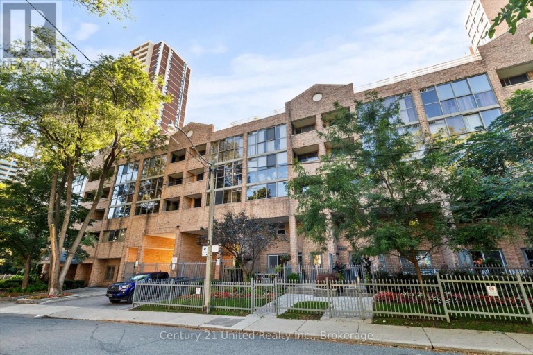 504 - 60 HOMEWOOD AVENUE, Toronto (Cabbagetown-South St. James Town), Ontario, M4Y2X4