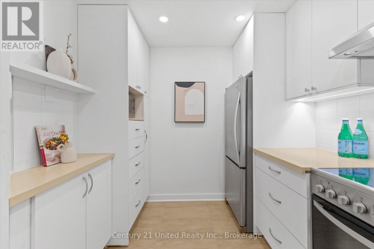 504 - 60 HOMEWOOD AVENUE, Toronto (Cabbagetown-South St. James Town), Ontario, M4Y2X4