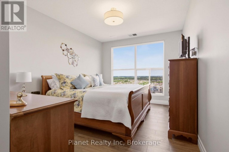 910 - 1878 GORDON STREET, Guelph (Pineridge/Westminster Woods), Ontario, N1L0P4