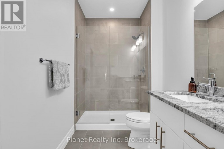 910 - 1878 GORDON STREET, Guelph (Pineridge/Westminster Woods), Ontario, N1L0P4
