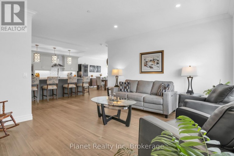 910 - 1878 GORDON STREET, Guelph (Pineridge/Westminster Woods), Ontario, N1L0P4