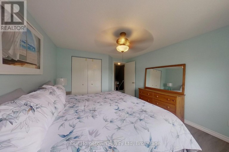 428 FLANNERY DRIVE, Centre Wellington (Fergus), Ontario, N1M3P4