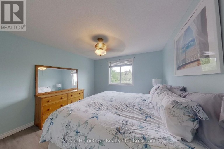 428 FLANNERY DRIVE, Centre Wellington (Fergus), Ontario, N1M3P4