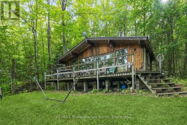 1009 SPENCERS TRAIL Highlands East (Glamorgan) Ontario photo 1