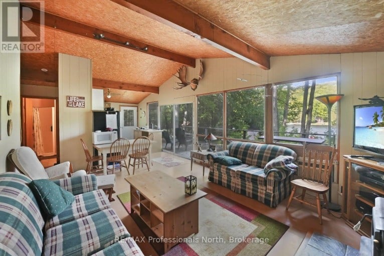 1009 SPENCERS TRAIL, Highlands East (Glamorgan), Ontario, K0M1X0