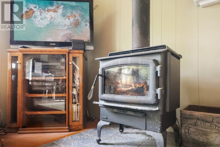 1009 SPENCERS TRAIL, Highlands East (Glamorgan), Ontario, K0M1X0