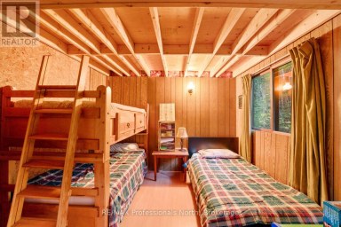 1009 SPENCERS TRAIL Highlands East (Glamorgan) Ontario photo 13