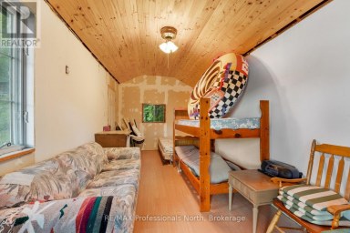 1009 SPENCERS TRAIL Highlands East (Glamorgan) Ontario photo 26