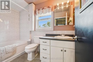 497 ST PATRICK STREET E Centre Wellington (Fergus) Ontario photo 16
