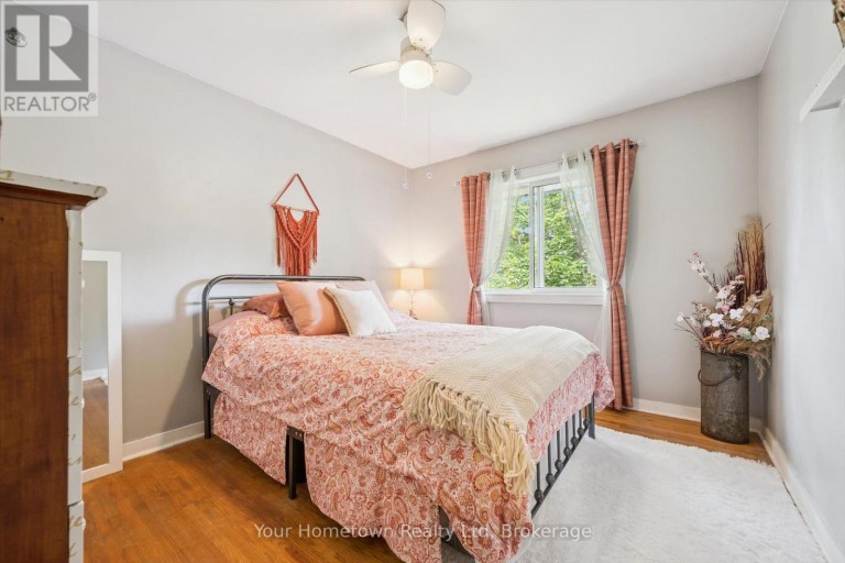 497 ST PATRICK STREET E, Centre Wellington (Fergus), Ontario, N1M1N1