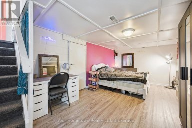 497 ST PATRICK STREET E Centre Wellington (Fergus) Ontario photo 19