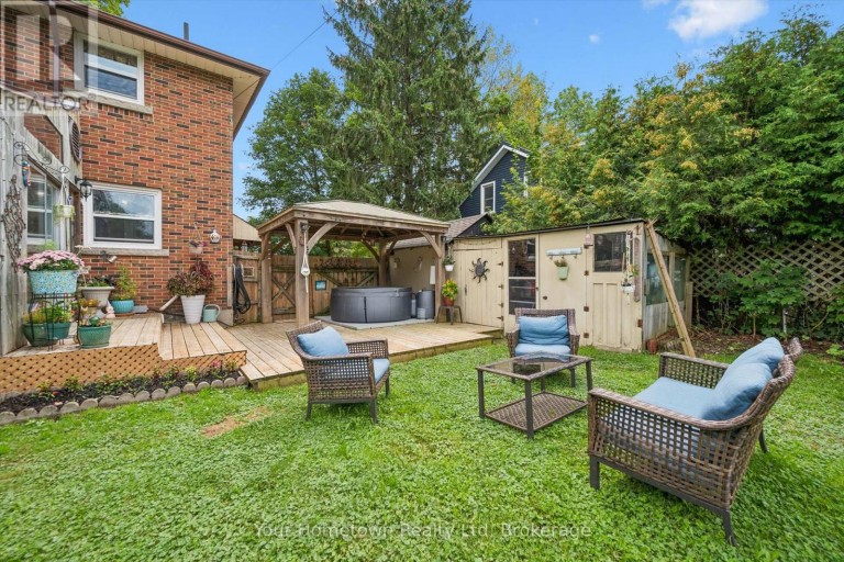 497 ST PATRICK STREET E, Centre Wellington (Fergus), Ontario, N1M1N1