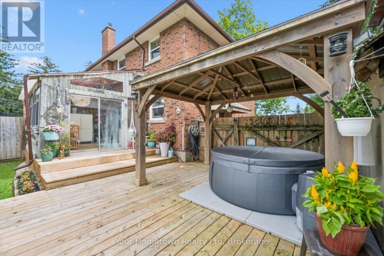 497 ST PATRICK STREET E, Centre Wellington (Fergus), Ontario, N1M1N1