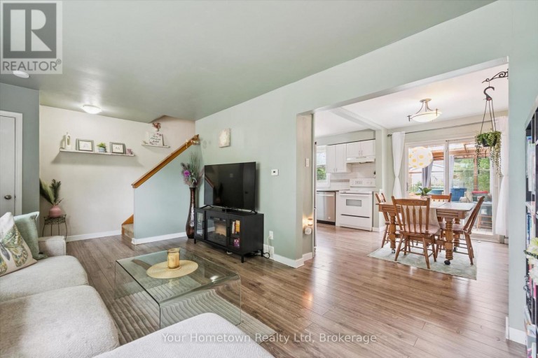 497 ST PATRICK STREET E, Centre Wellington (Fergus), Ontario, N1M1N1
