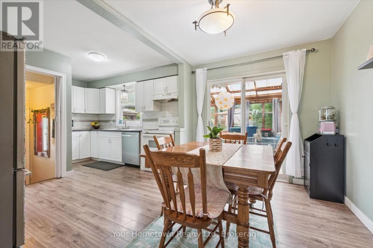497 ST PATRICK STREET E, Centre Wellington (Fergus), Ontario, N1M1N1