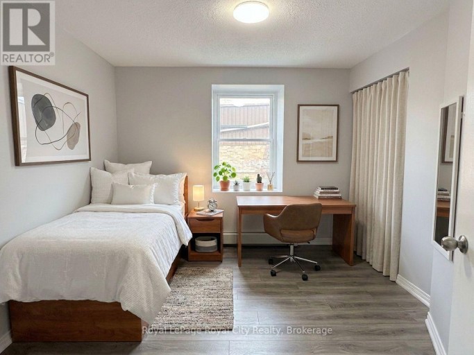 #2 - 116 WYNDHAM STREET N, Guelph (Downtown), Ontario, N1H4E8