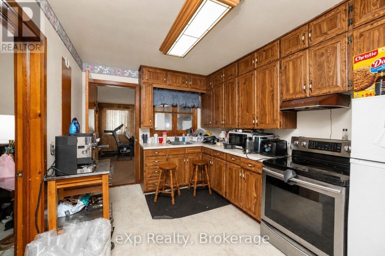 827 3RD AVENUE E, Owen Sound, Ontario, N4K2K6